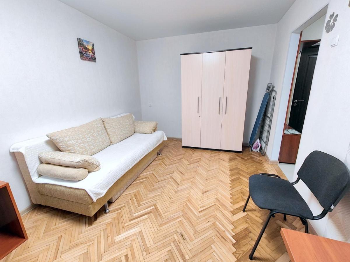 Bright And Cozy In The Center Apartment *